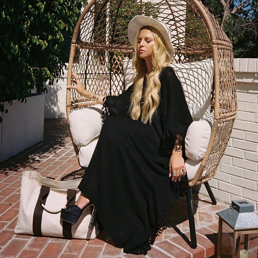 Rachel Zoe Clothes and Outfits  Star Style – Celebrity fashion